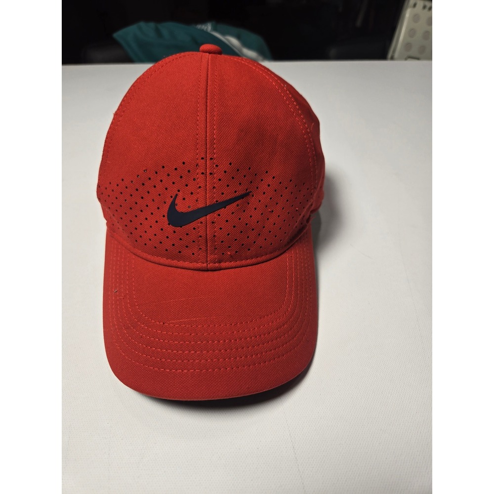 Nike Legacy91 Hat Mens OSFM Red Excellent Dri-FIT Perforated Snapback Cap